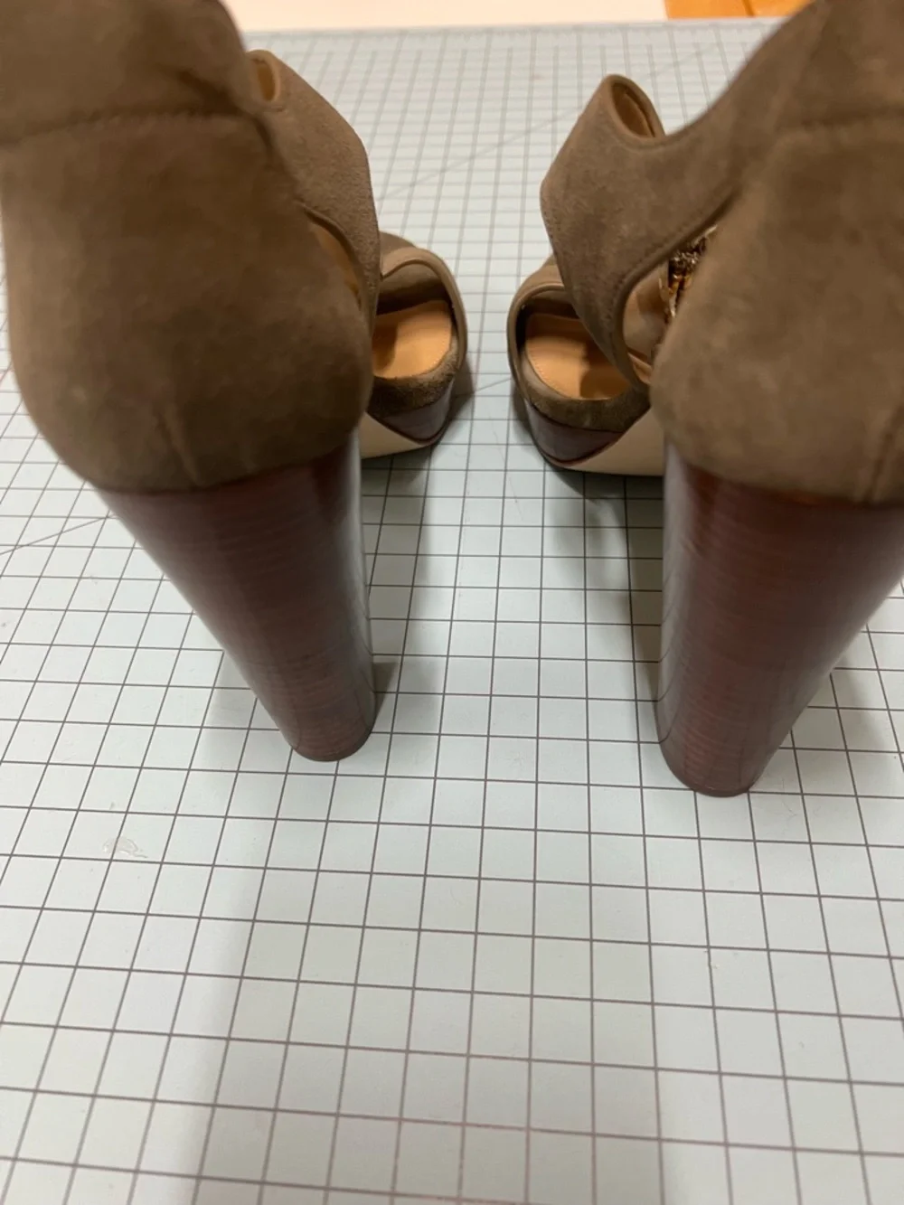 Michael Kors Olive Green Suede Zip-Front Block Heel Sandals - Picture 5 of 6